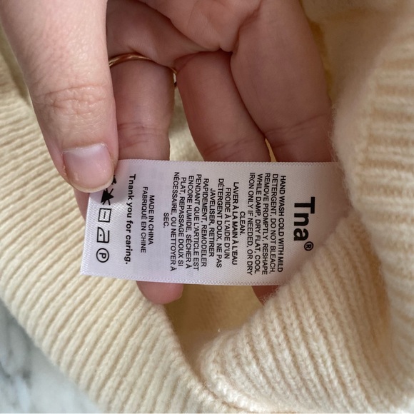 TNA Wool&Cashmere Zip Up Sweater - Picture 6 of 7